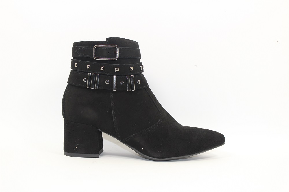 Tronchetto nero giardini best sale 2019